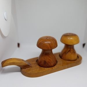 Olive wood salt and pepper shakers with base